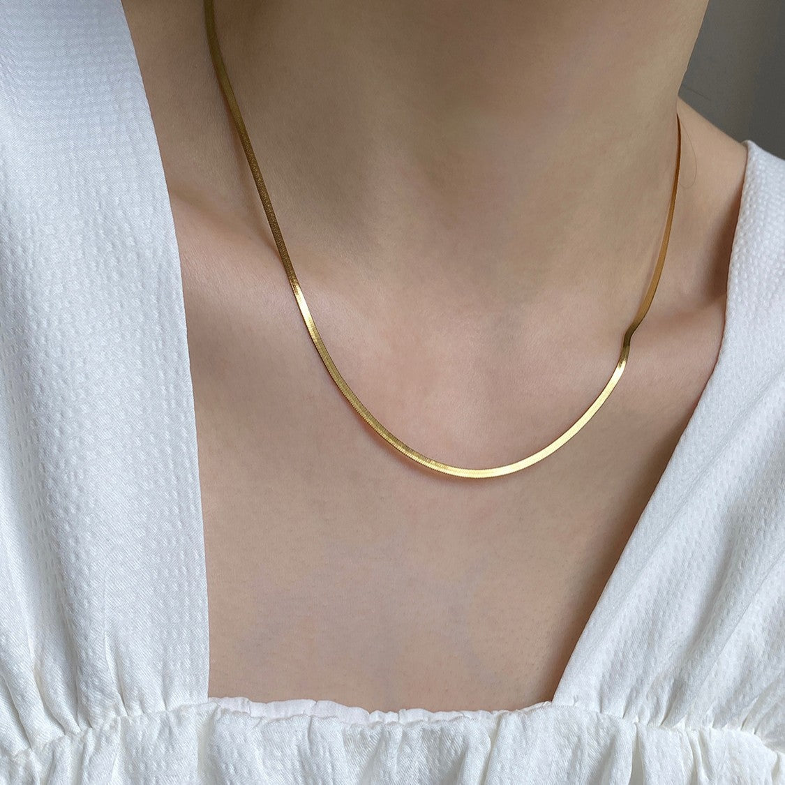 Wholesale Golden cladosporin chain flat snake women's 18K gold plated snake bone chain necklace