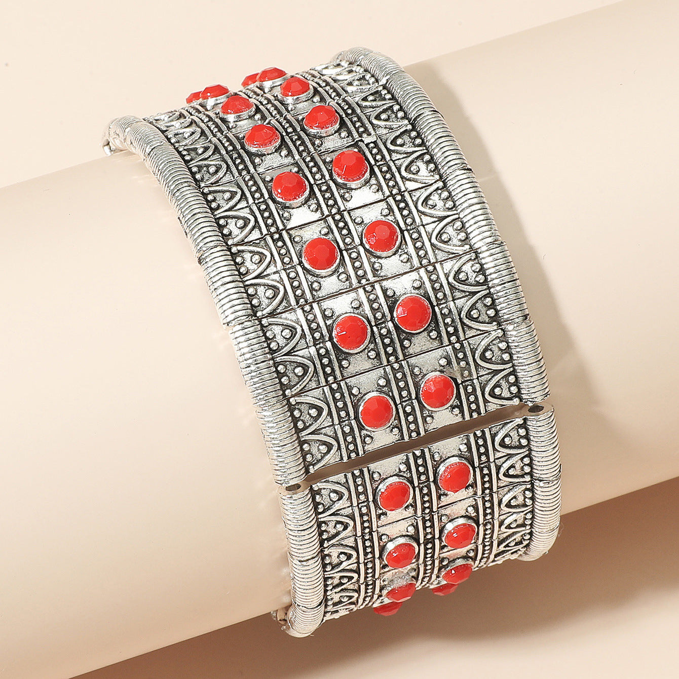 Wholesale Vintage Ethnic Style Handmade Holiday Style Exaggerated Alloy Bracelet