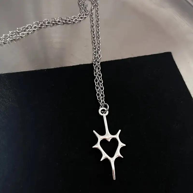 Wholesale Gothic alloy pendant heart-shaped punk necklace