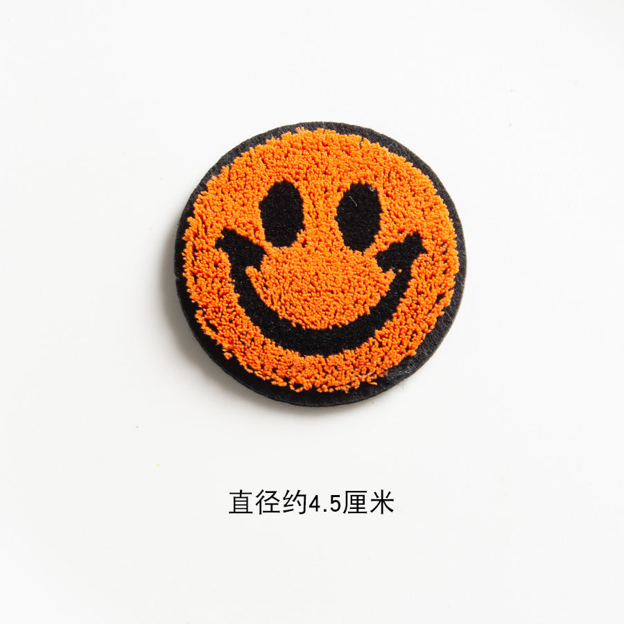 Wholesale Orange Face Embroidered Felt Patch Round Applique Towel Fashion Accessory DIY Gift For Bags Hats Clothing Boutique