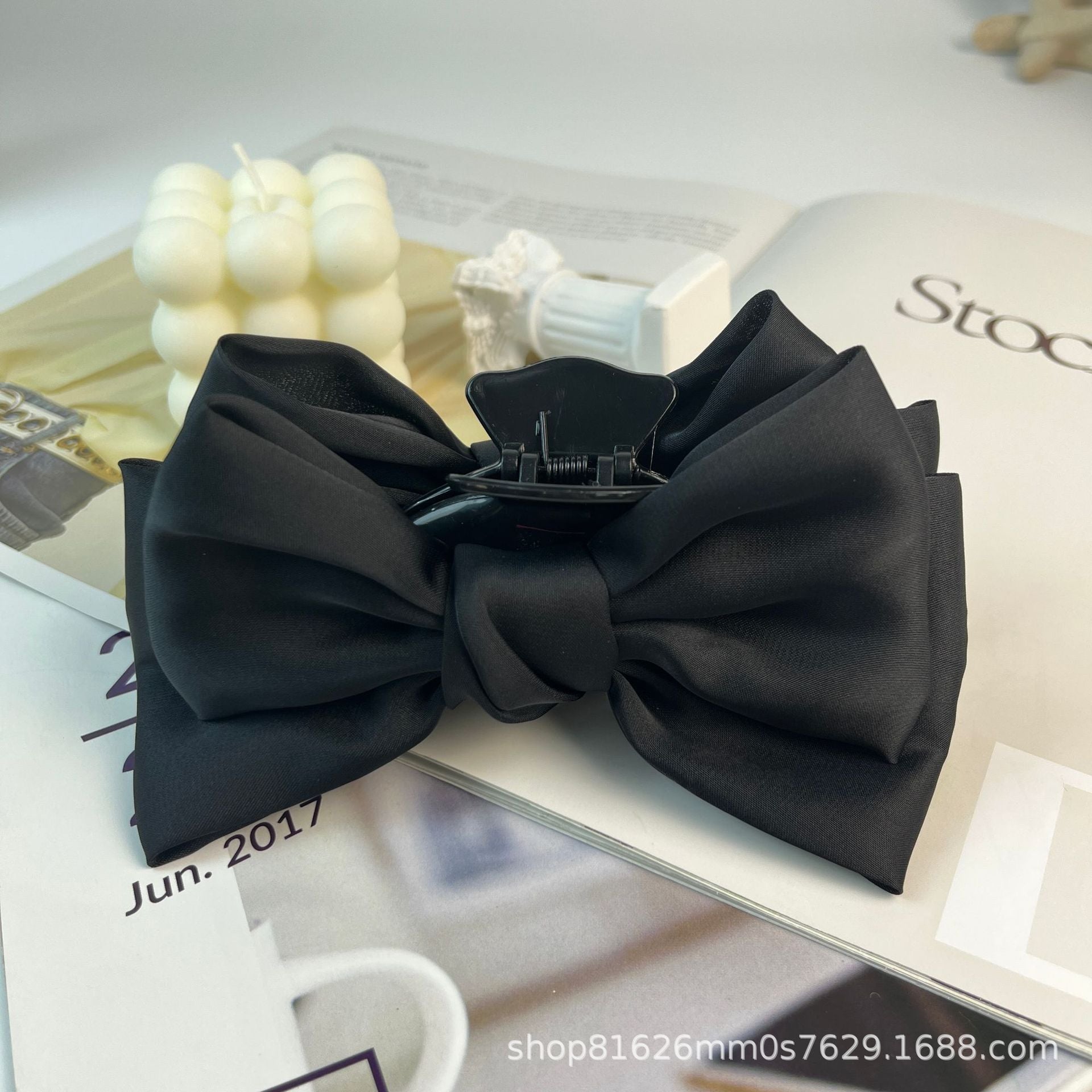 Wholesale Oversized Black Fugitive Princess Double Sided Bow Hair Clip
