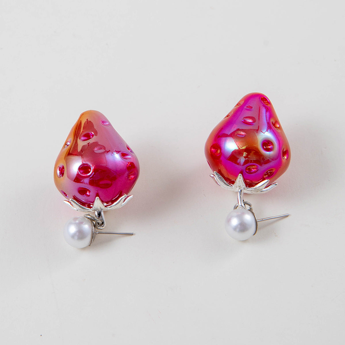 Wholesale  Strawberry Earrings Lover Strawberry Earrings Women