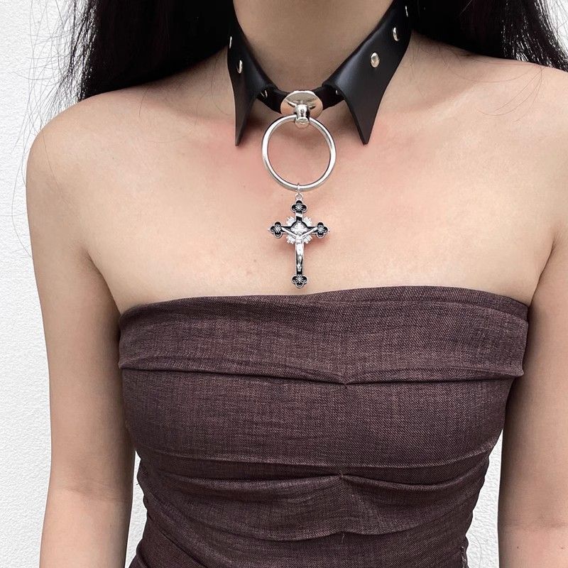 Wholesale White cross fake collar Gothic style necklace