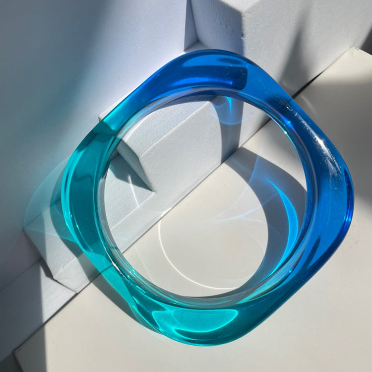 Wholesale Gradient transparent acrylic shaped resin square bracelet