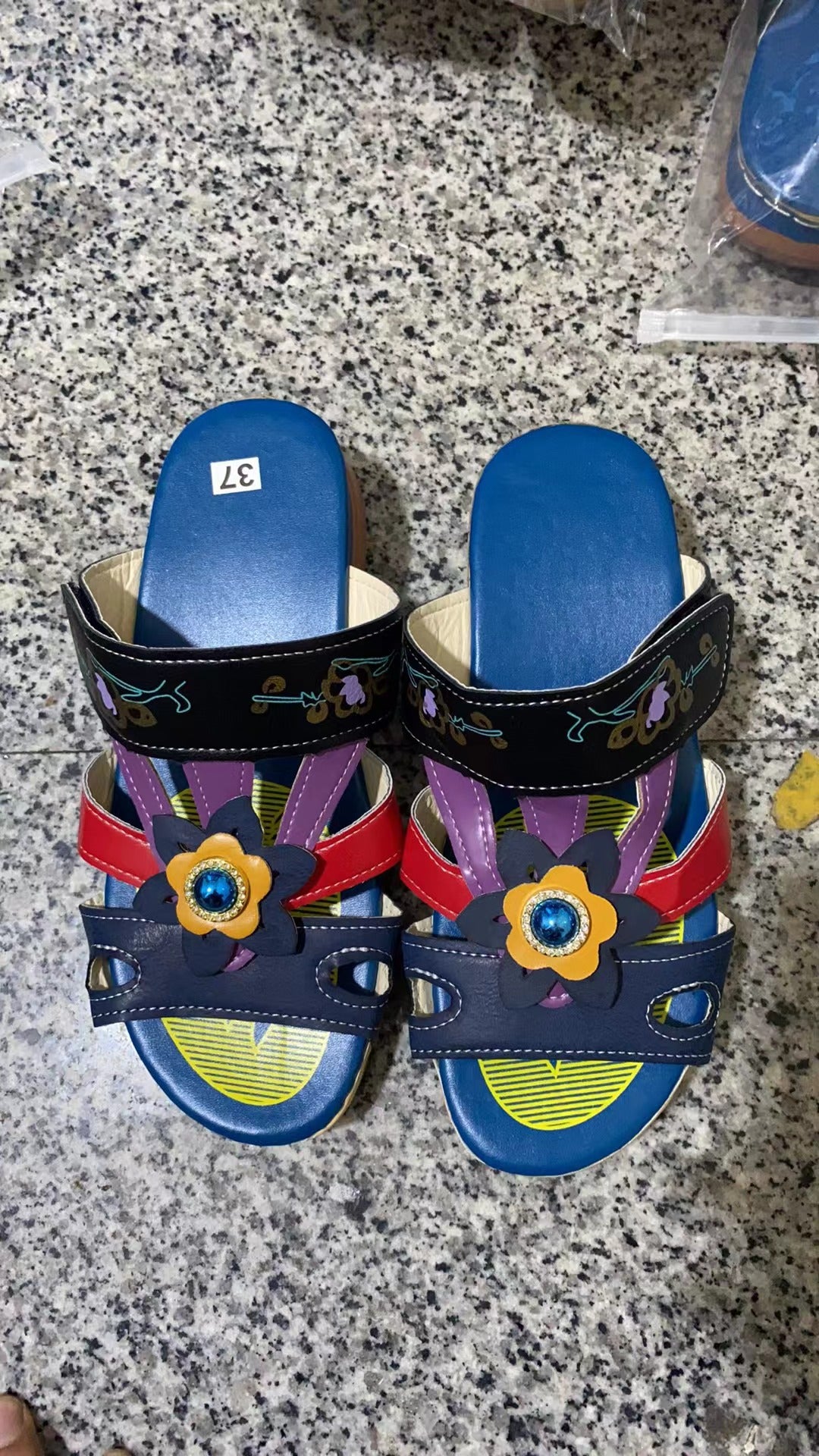 Wholesale Bohemian Ethnic Style Floral Wedge Sandals