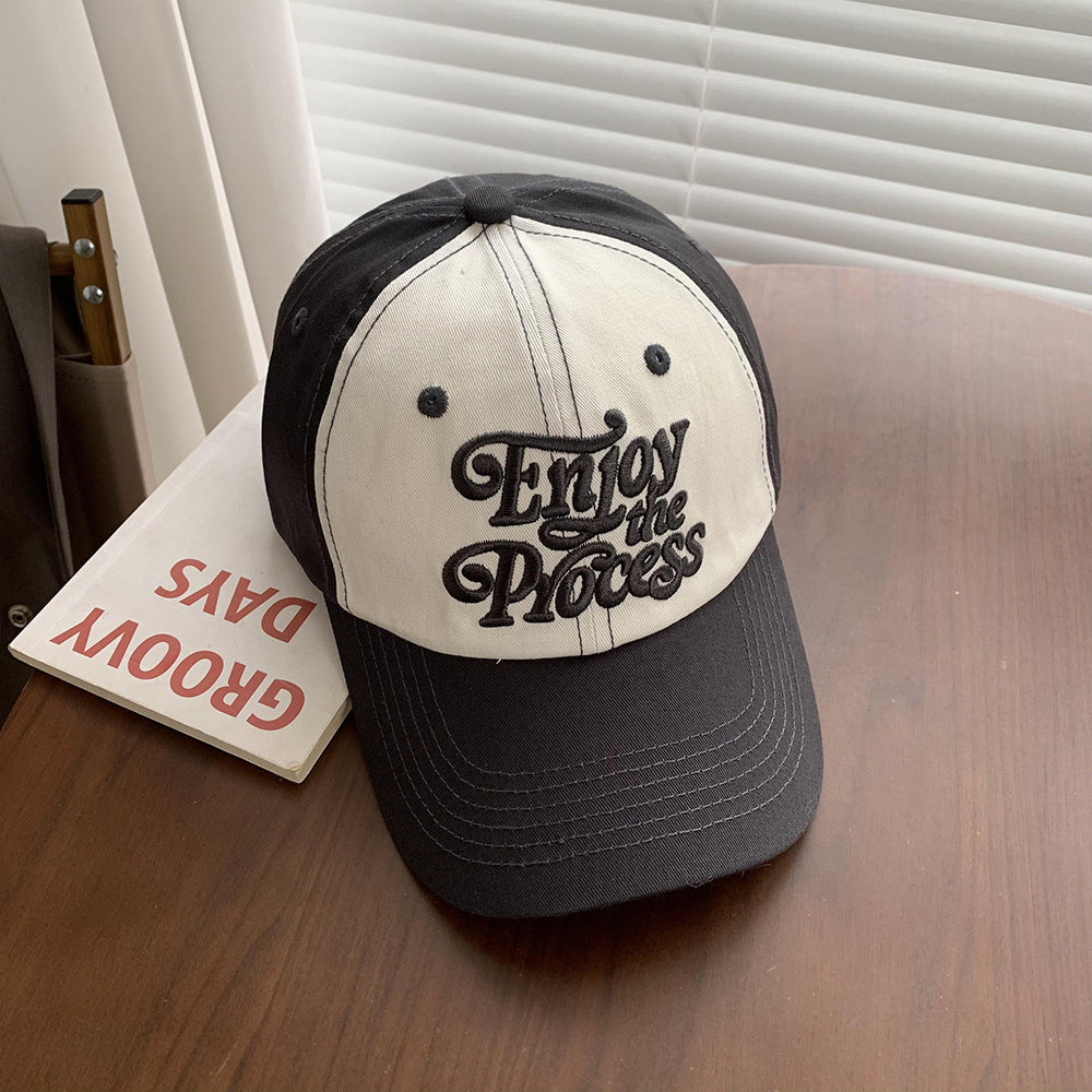 Wholesale Letter Embroidery Contrast Color Versatile Face Revealing Small Baseball Cap