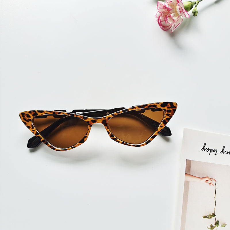 Wholesale Striped Cat Eye PC Small Frame Sunglasses