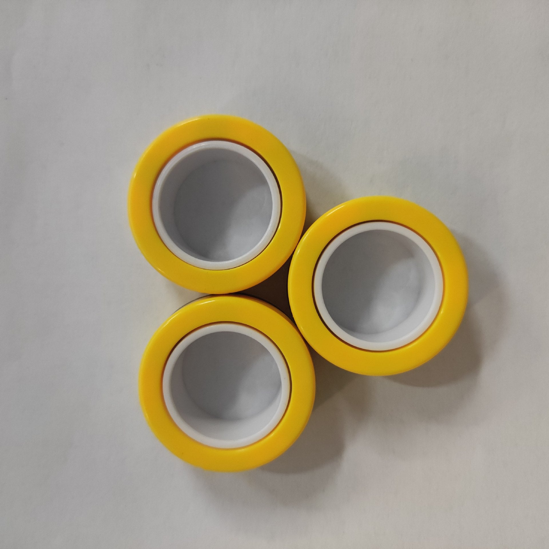 Wholesale Plastic Decompression Rotating Magnetic Toy Bracelet Rings