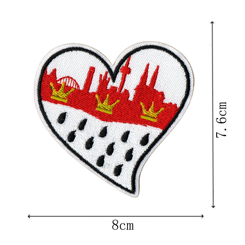 Wholesale Carnival Clown Crown Embroidered Iron On Patches Red Cartoon Design 12 Piece Set Towel Decoration DIY Craft Supply Gift Resale