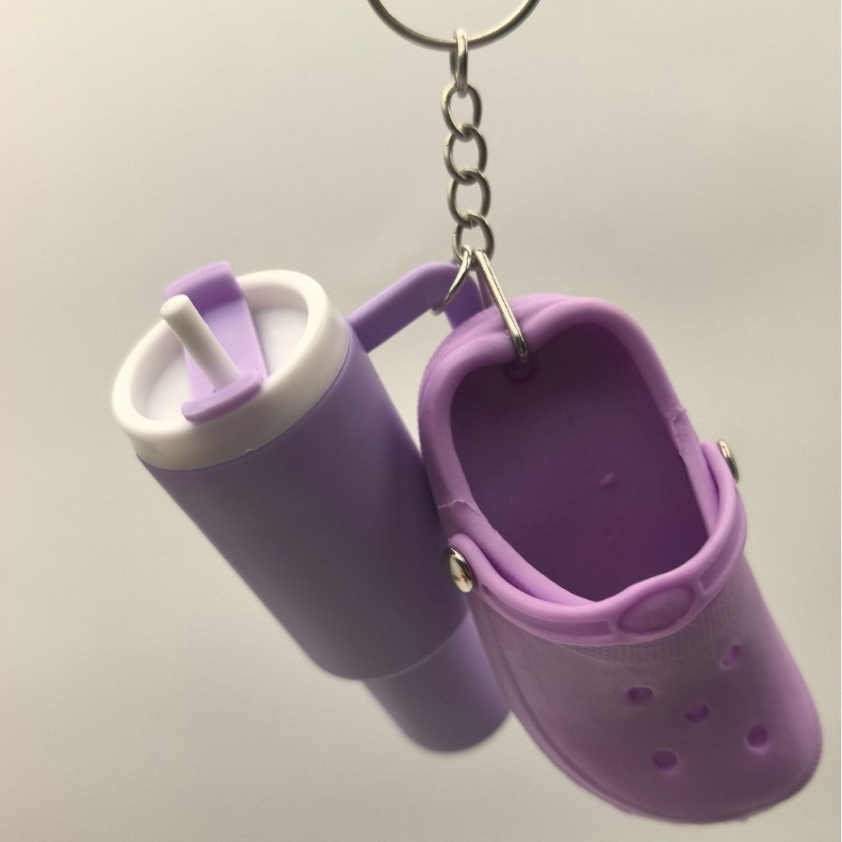 Wholesale New Ice Cup Keychain and Mini Hole Shoes Keychain Combination Pendant Set Can Wrap