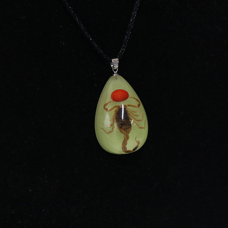 Wholesale 6pcs Resin Real Insect Luminous Pendant Necklace
