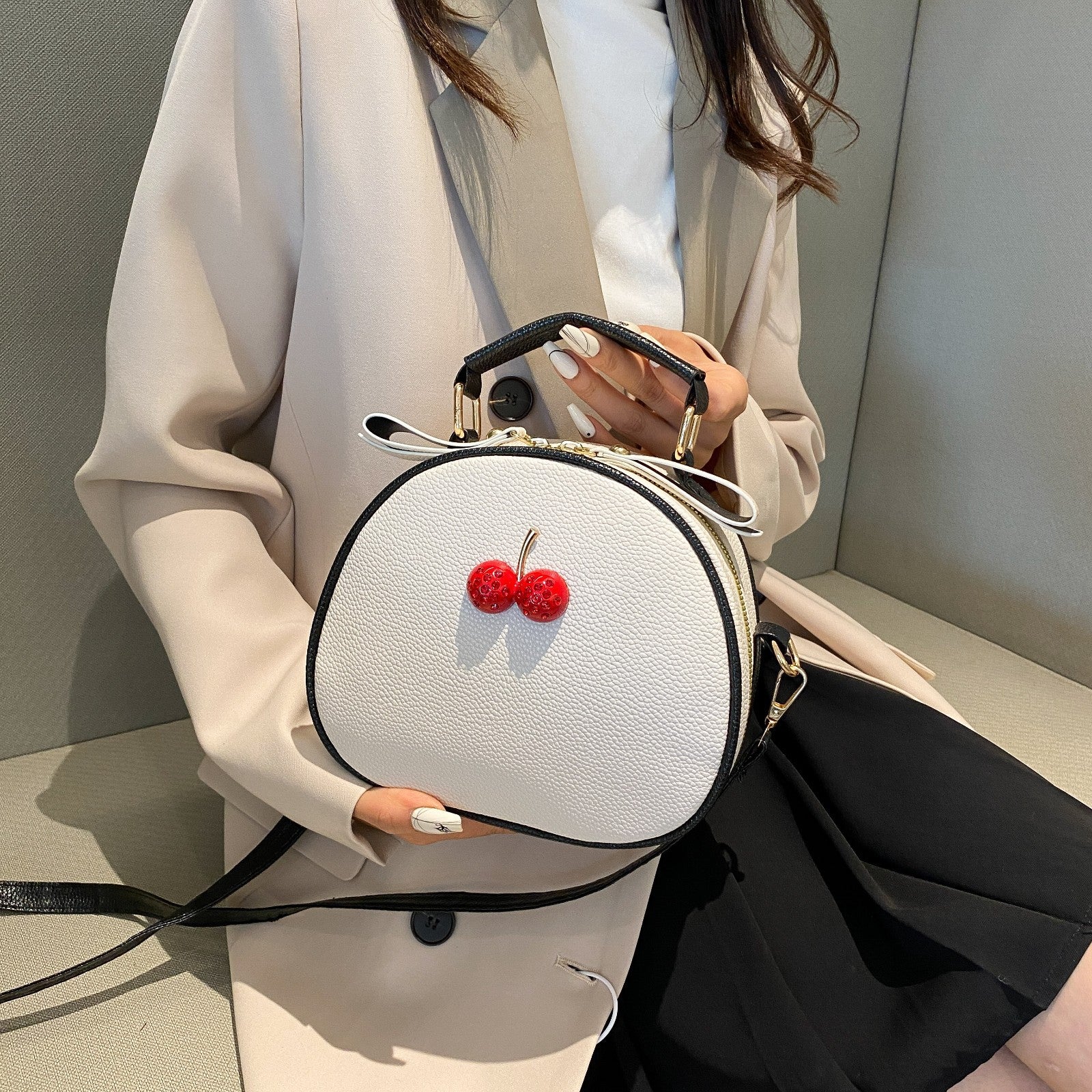 Wholesale Fashion Large Capacity Crossbody Shoulder Bag