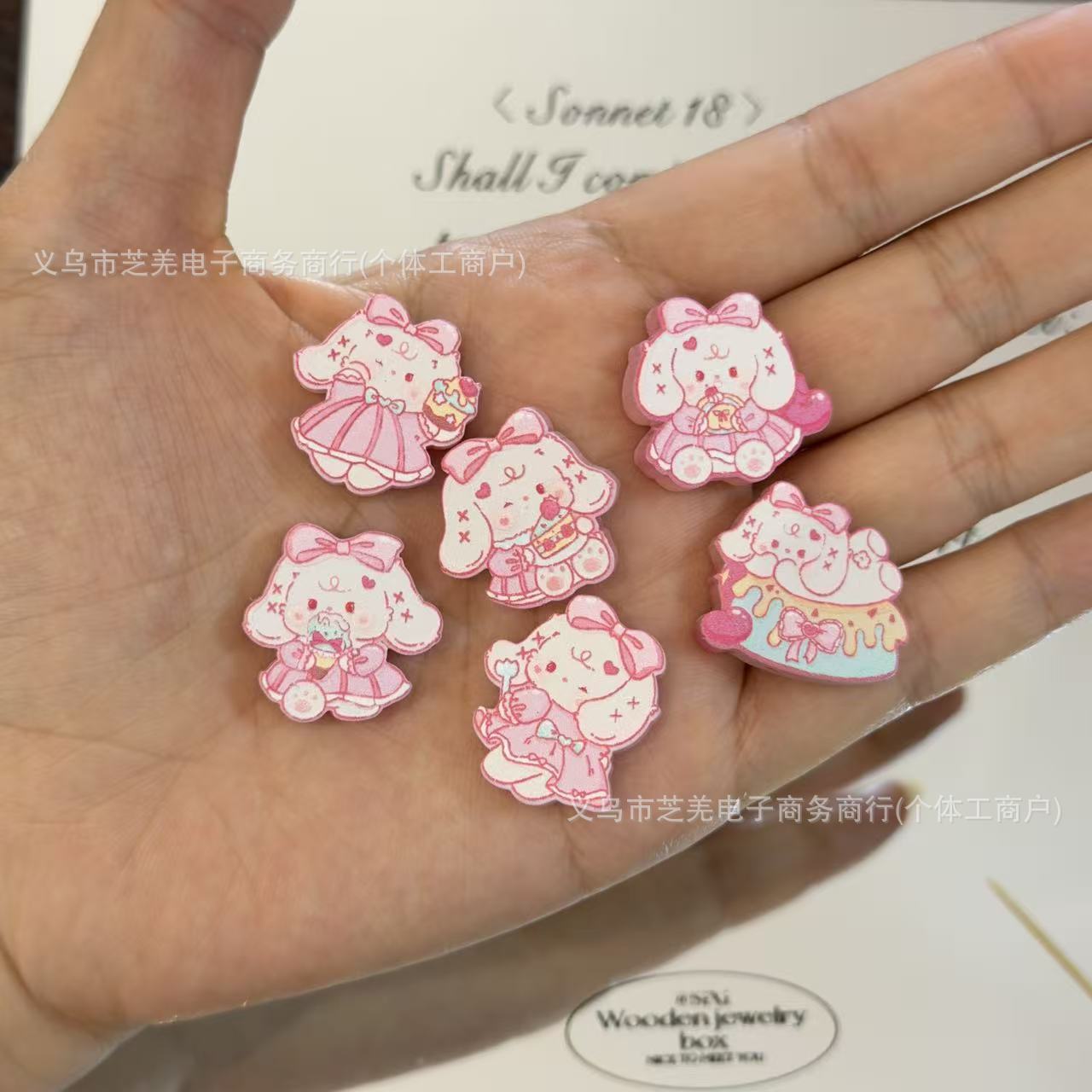 Wholesale 10pcs embossed pink cake cartoon dog acrylic beads OLY Exclusive