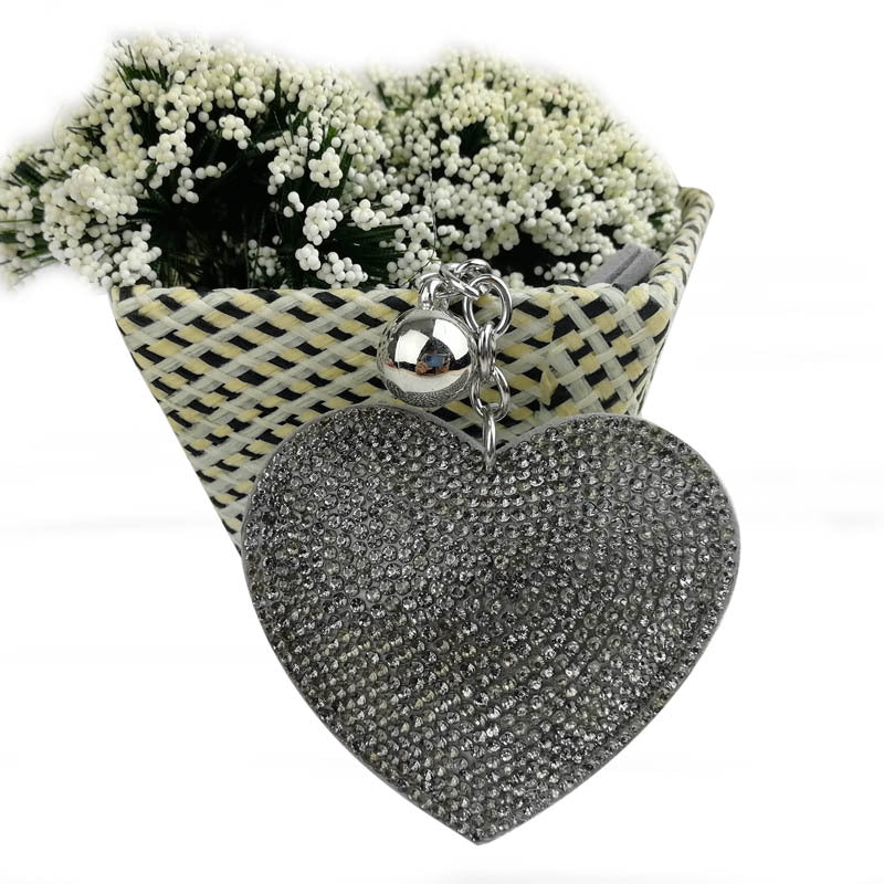 Wholesale 4pcs flannel Diamond-embedded peach heart love keychain