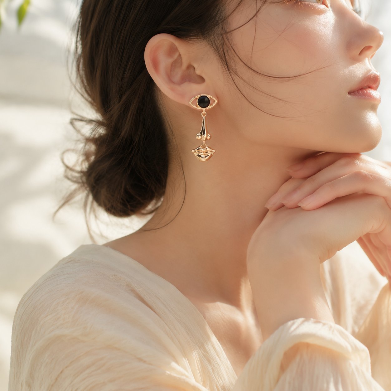 Wholesale Quirky Black Eye Mouth Asymmetric Earrings For Women Trendy Alloy Jewelry Accessory Boutique Resale Gift