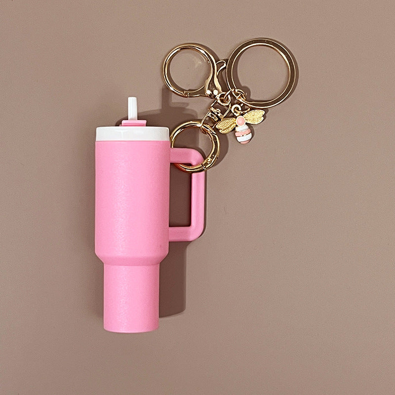 Wholesale Ice Cup Mini Tumbler Cup Keychains with Key Chain Pendant Can Put Lipstick Backpack Small Pendant Can Wrap