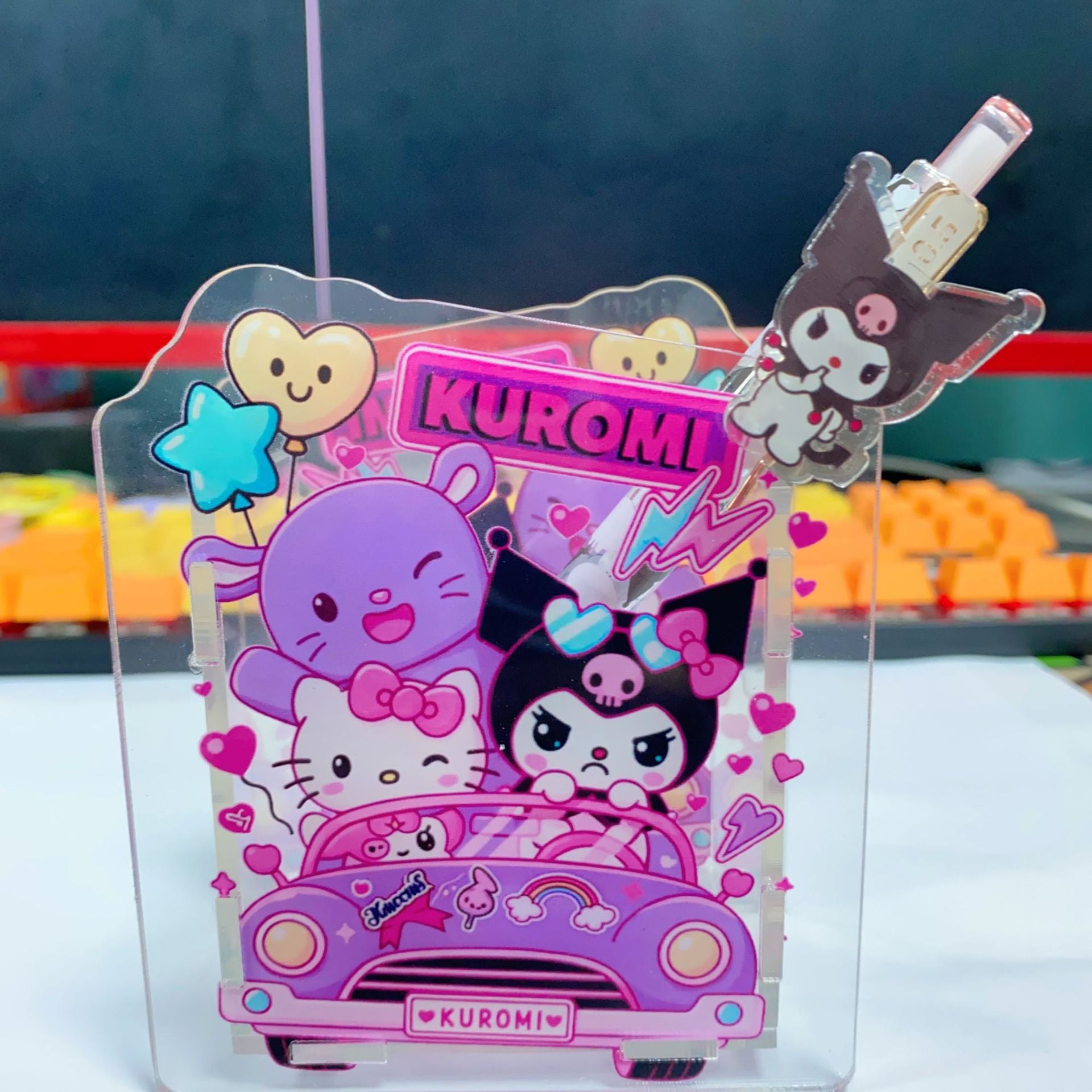 Wholesale  Creative Cute Cartoon Acrylic Pen Holder  OLY Exclusive