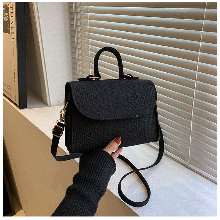 Wholesale Felt Crocodile Embossed Niche Crossbody Small Square Shoulder Bag