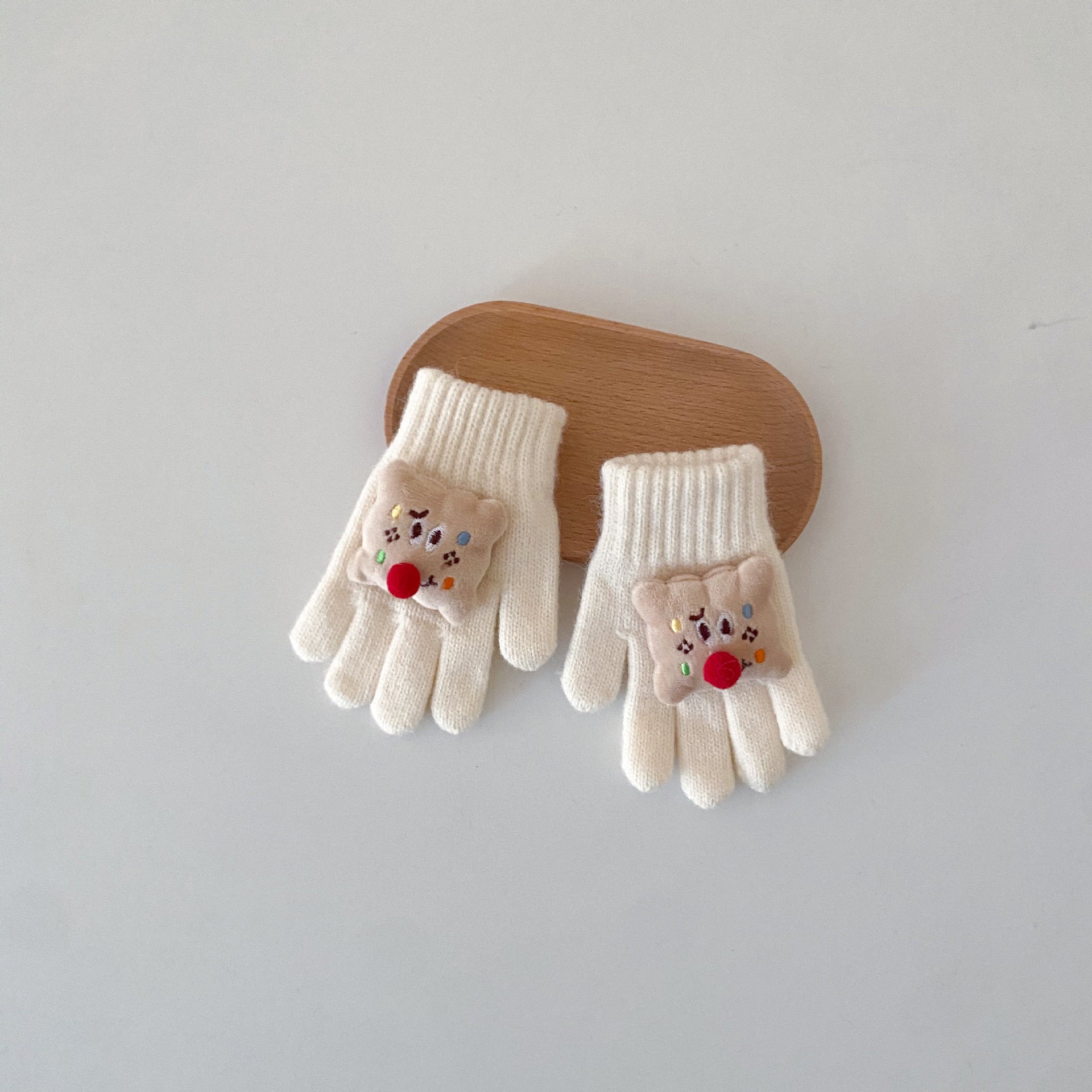 Wholesale children' s winter cartoon warm gloves