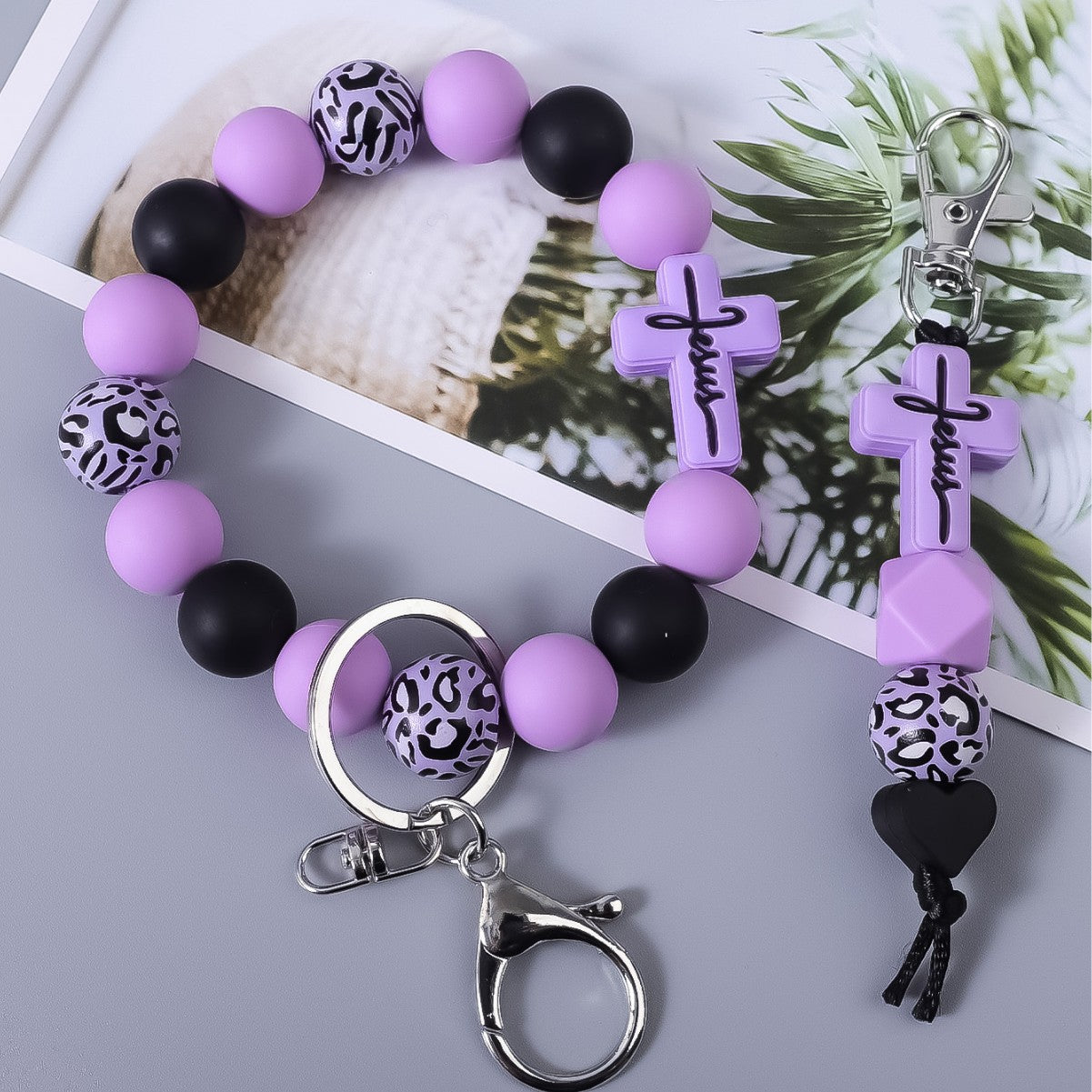 Wholesale Cross Silicone Leopard Print Wooden Bead Keychain