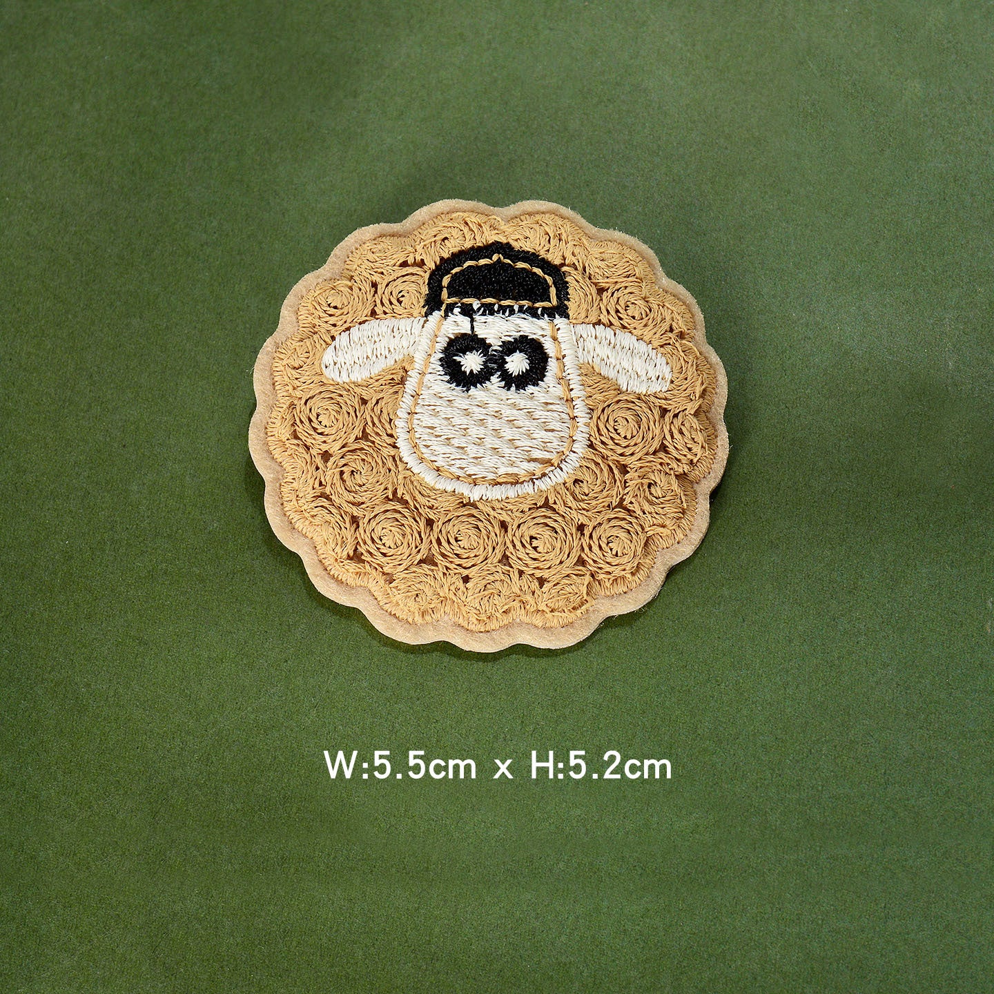 Wholesale Chic Embroidered Cartoon Sheep Patch Plush DIY Badge For Towel And Clothing Decoration