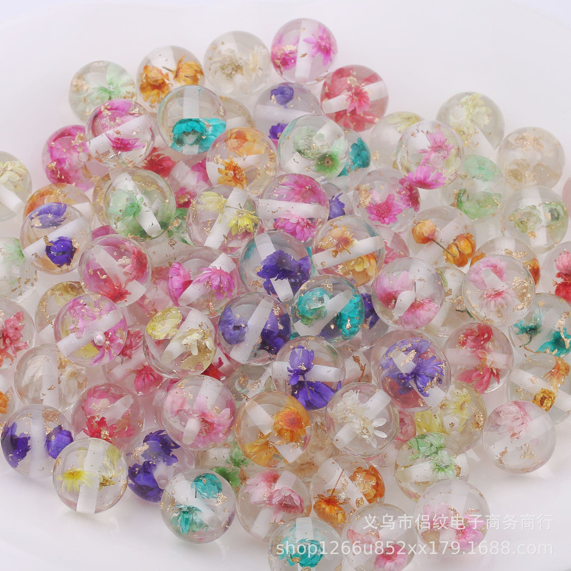 Wholesale 20PCS 16mm Colorful Transparent Resin Gold Foil Straight Hole Balls