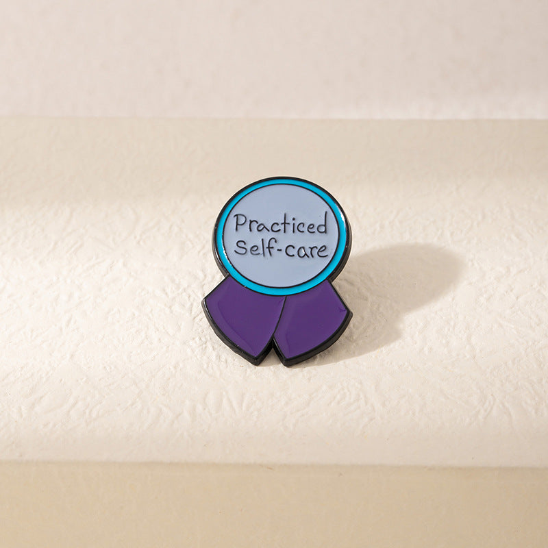 Wholesale Colorful Alloy Enamel Letter Badge Brooch