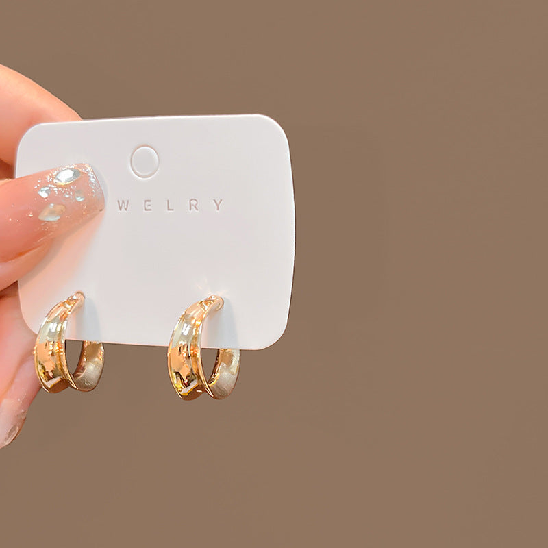 Wholesale ins personality retro French flower heart earrings