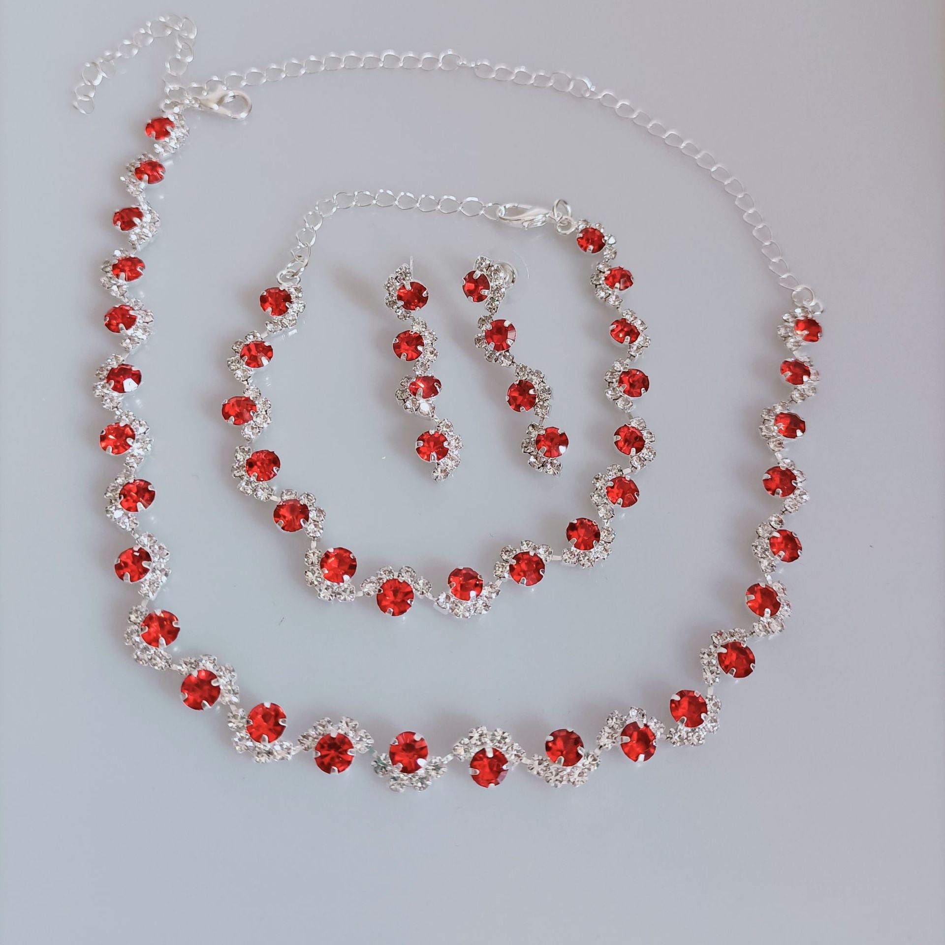 Pendientes de diamantes de imitación de diario inferior al por mayor de tres piezas