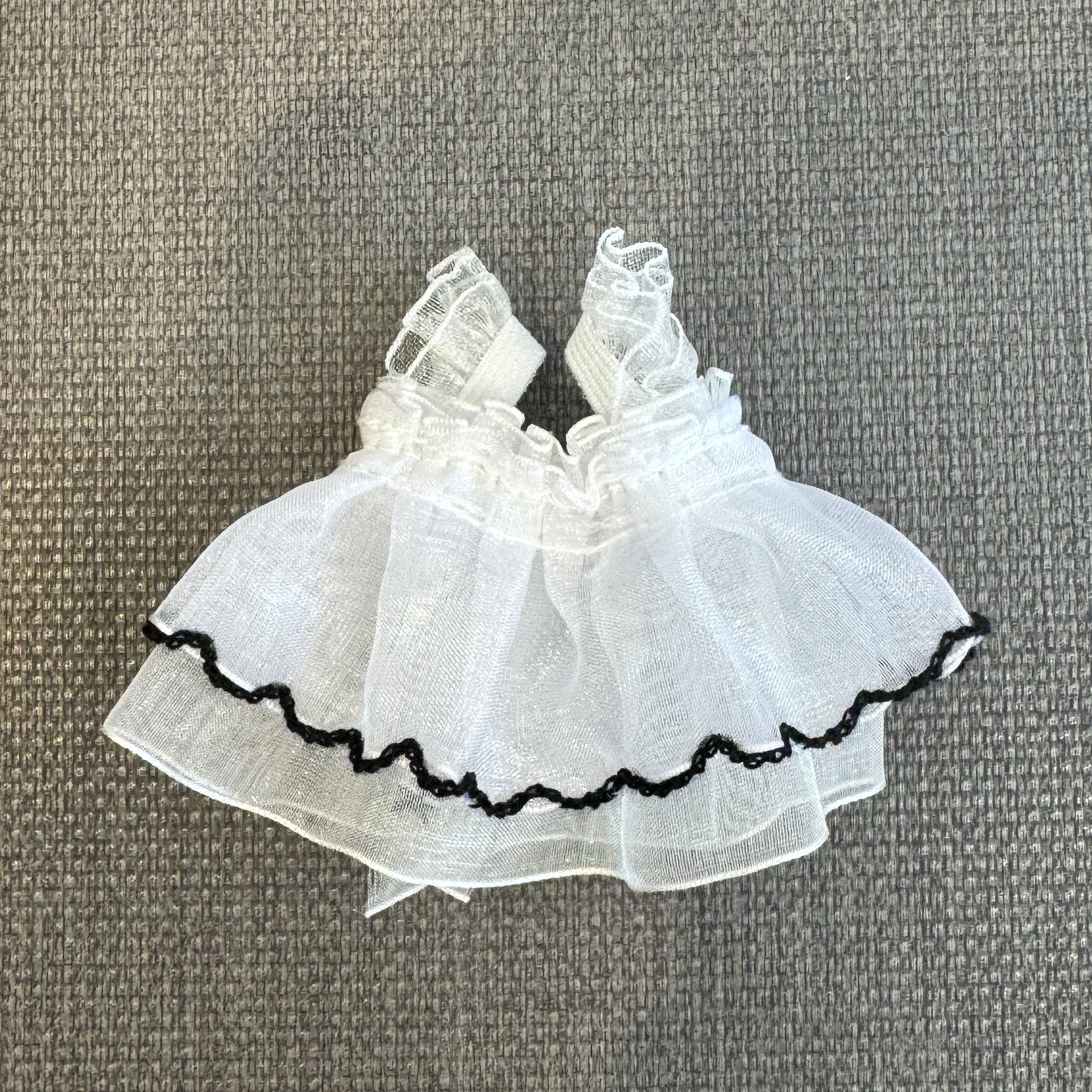 Wholesale 13cm Dress Doll Accessories