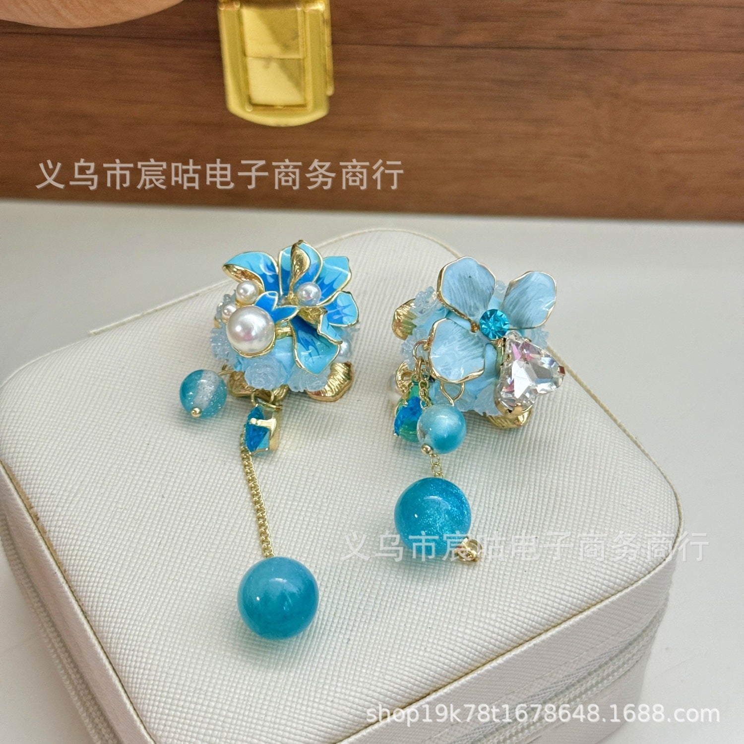 Wholesale 2pcs Through-Hole Beads DIY Mobile Phone Chain Bag Pendant Material