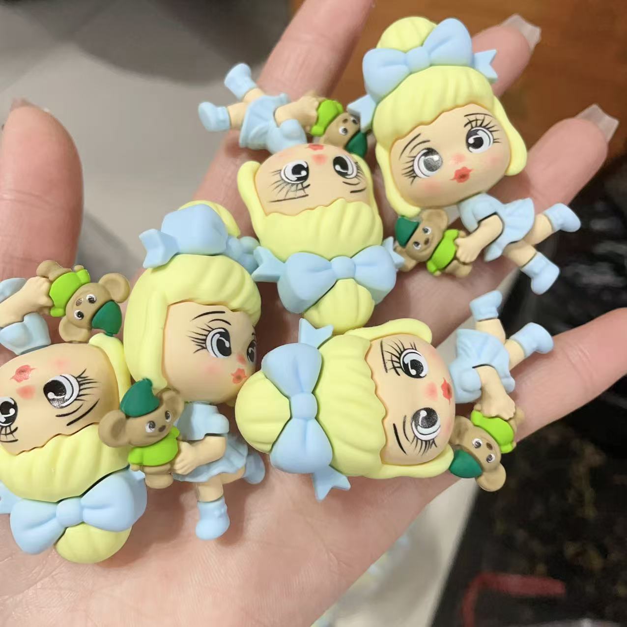 Wholesale Mixed batch live streaming hot selling soft rubber strawberry little girl DIY bead OLY Exclusive