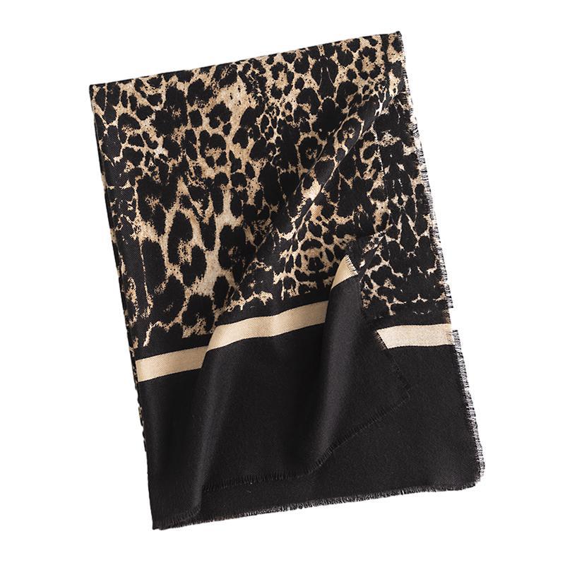 Wholesale Leopard Cashmere Print Insulated Scarf