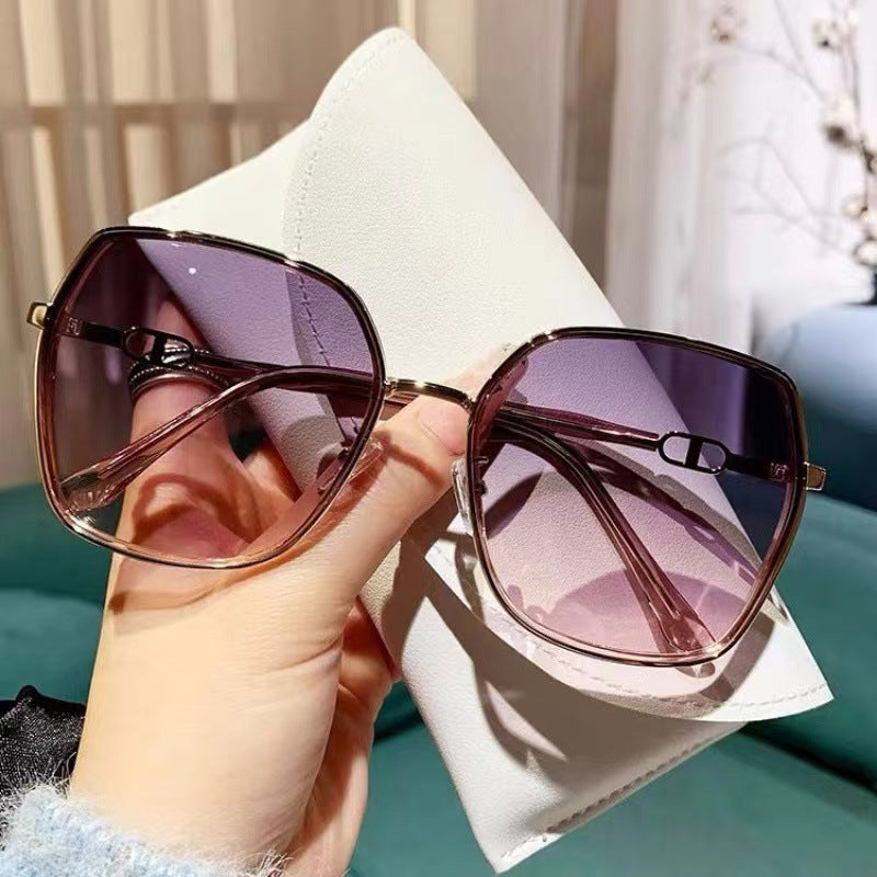 Wholesale Gradient color sunglasses UV protection
