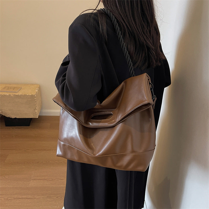 Wholesale Large Capacity Soft Leather Armpit Bag Crossbody Tote Bag