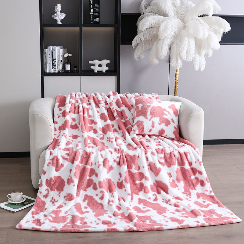 Wholesale Polyester Printed Cow Pattern Blankets