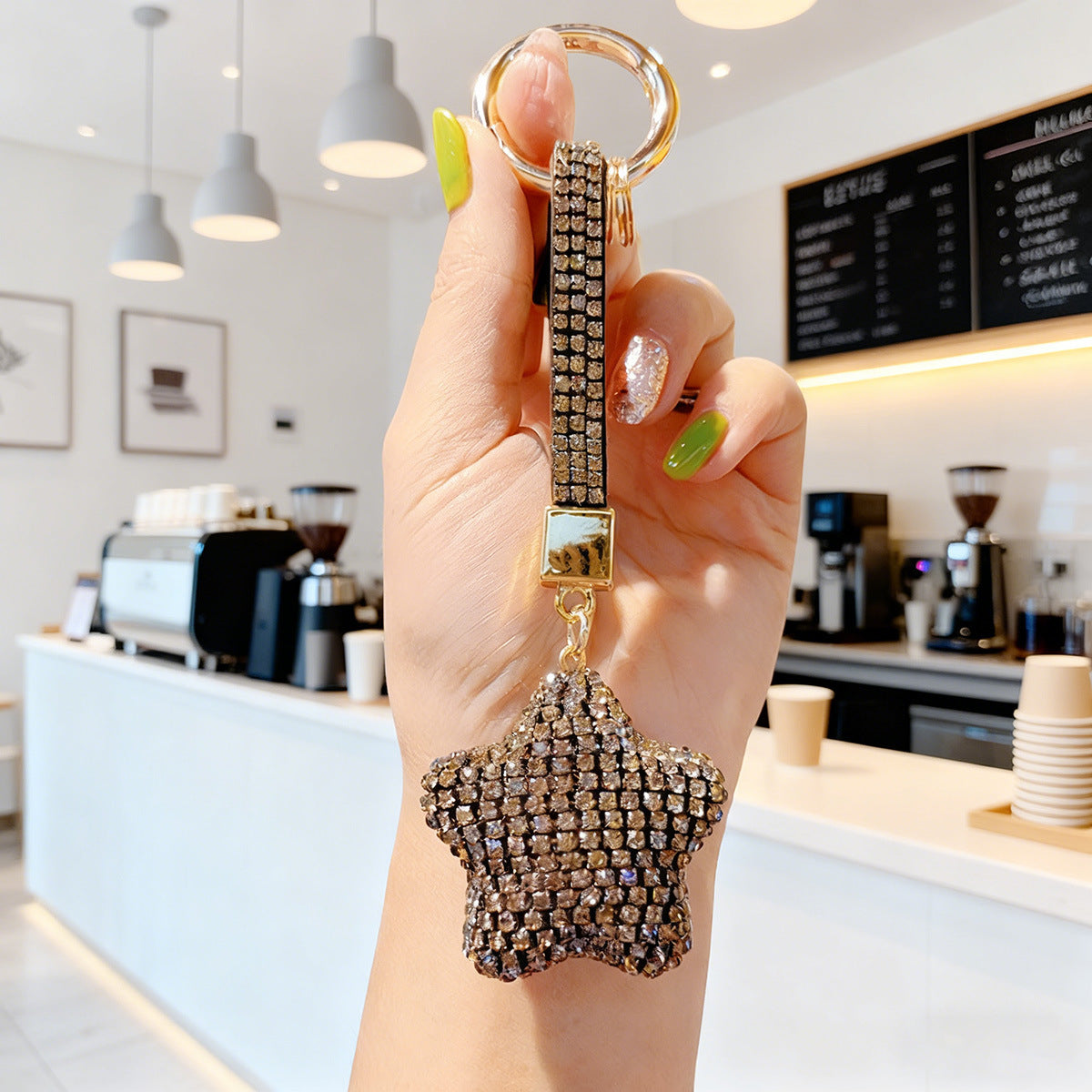 Wholesale Full Diamond Star Shining Water Diamond Pentagram Keychain