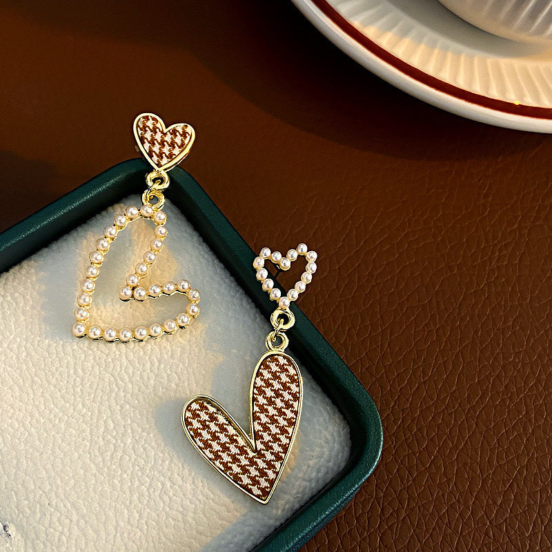 Wholesale Valentine's Day Houndstooth Fabric Pearl Love Earrings