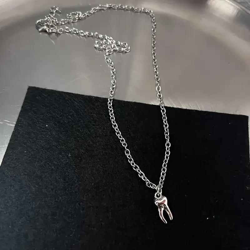 Wholesale Gothic alloy pendant heart-shaped punk necklace