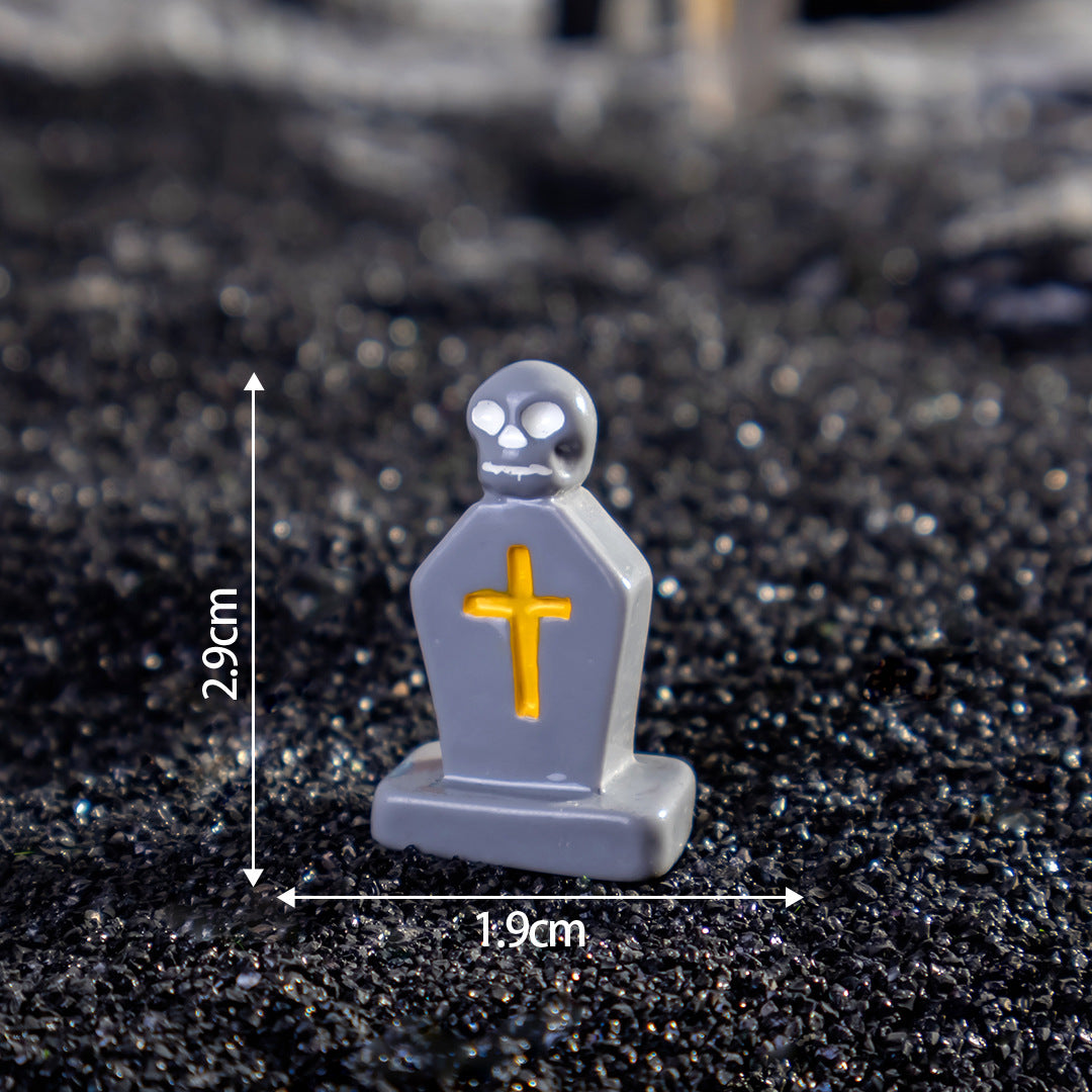 Wholesale Horror  Glow-in-the-Dark Resin Ornament Decorative Accent for DIY Jewelry or Gift Resale