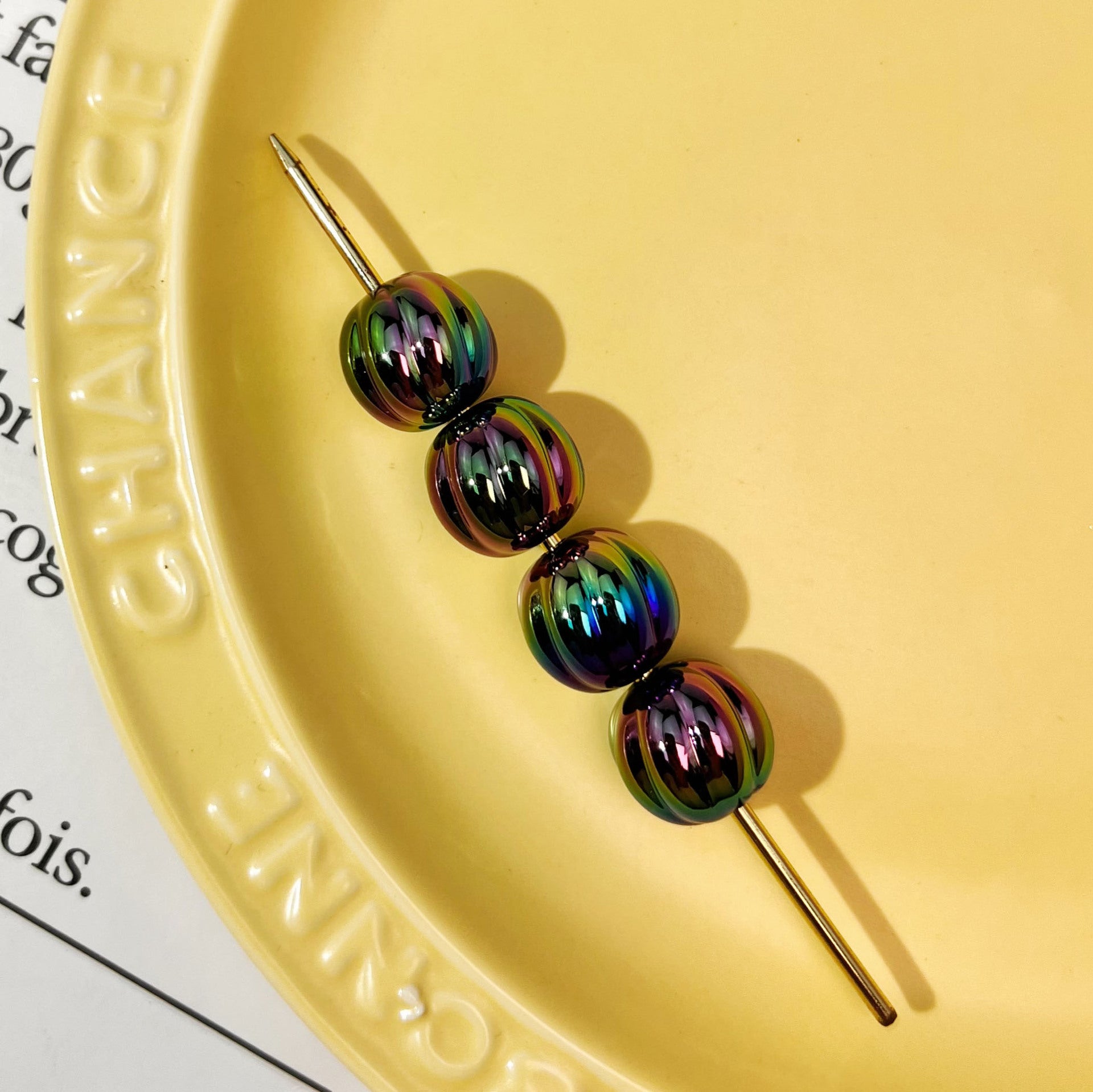 Wholesale 10pcs 14mm Asymmetrical Resin Pumpkin Beads