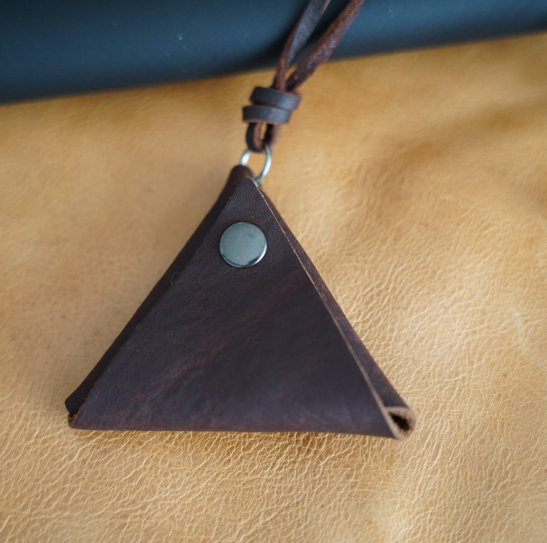 Wholesale Vintage Cowhide Triangle Zero Wallet Necklace