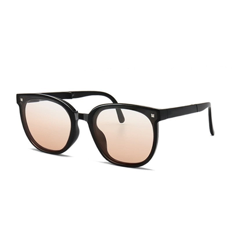 Wholesale Foldable Anti-UV Simple Fashion Lightweight Face Showing Small Sunglasses