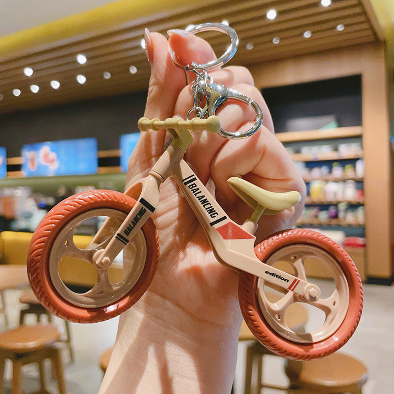 Wholesale Plastic Bicycle Keychain