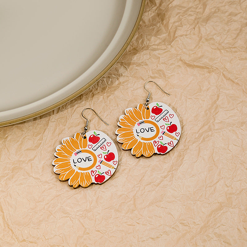 Pendientes de alfabeto de lápiz de madera de flores al por mayor