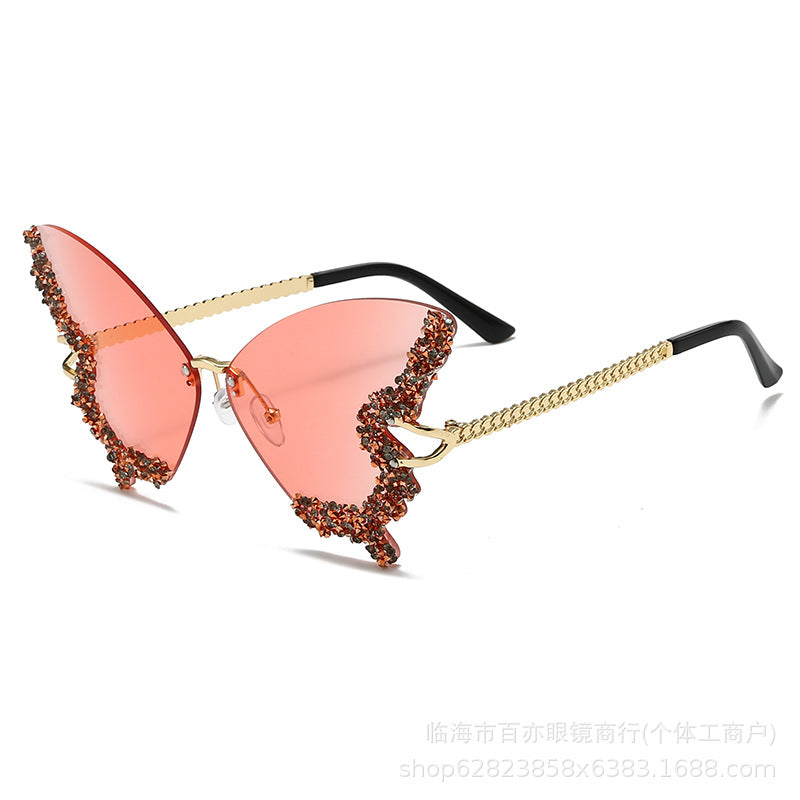Wholesale Butterfly shaped diamond studded frameless sunglasses