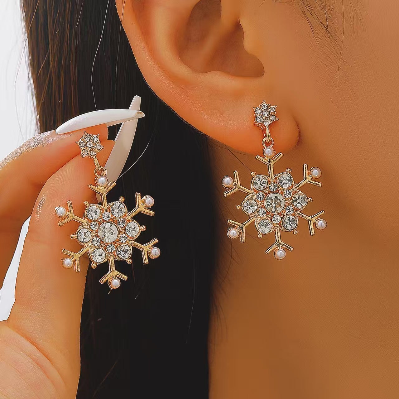 Wholesale Diamond Winter Snowflake Earrings