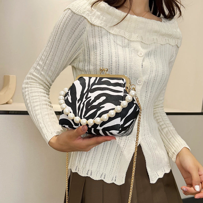 Wholesale Beaded Handheld Shell Bag Leopard Print PU Crossbody Bag