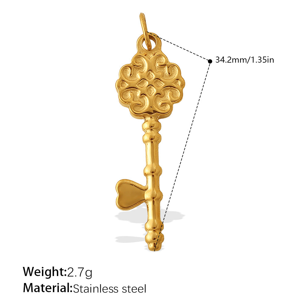 Wholesale Ocean style retro key heart-shaped stainless steel necklace pendant accessories