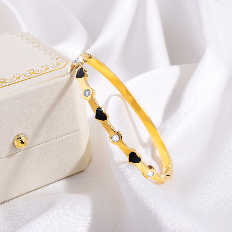 Wholesale Stainless Steel Love Heart Four Rhinestones Titanium Steel Bracelet